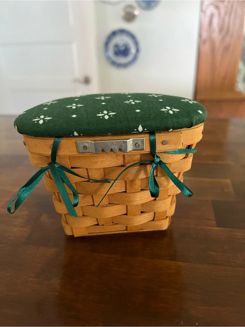 Longaberger Oregano Basket with Heritage Green Fabric Lid